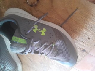 Zapatillas Under Armour Hombre Gris/Verde