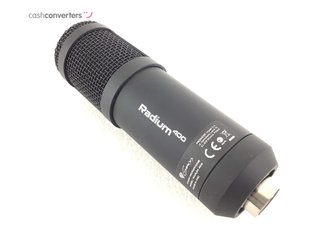 microfono vocalista genesis radium 400