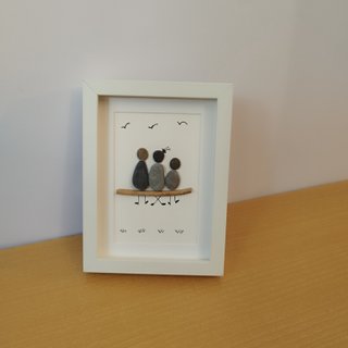 Cuadro artesanal familiar de piedra y madera 15x20