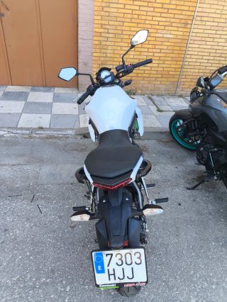 Kawasaki ER6N 2012 Blanca
