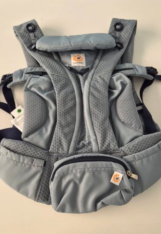 Mochila Ergobaby Omni Breeze