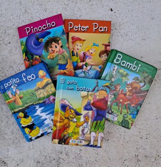 Lote Puzzles variados y Cuentos Clásicos