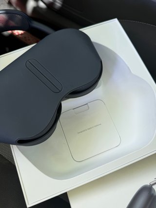 Apple AirPods Max Space Gray