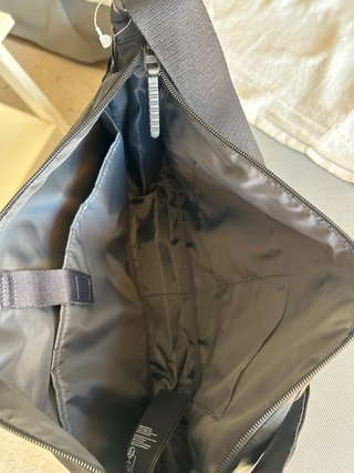 Bolso bandolera Uniqlo negro