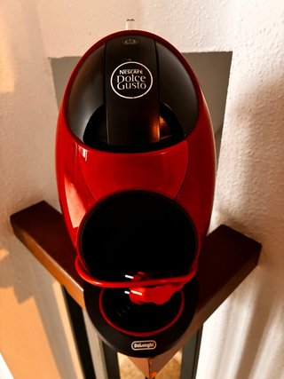 Cafetera Dolce Gusto Roja