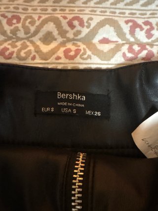Pantalones cortos de cuero