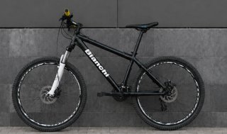 Bicicleta de Montaña Negra