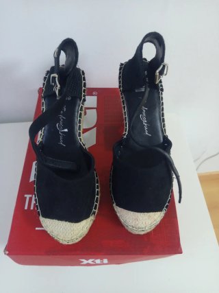 Zapatos esparto negros con cuña