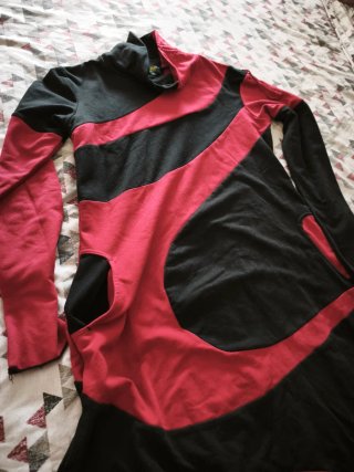 Vestido Negro y Rojo Talla XL