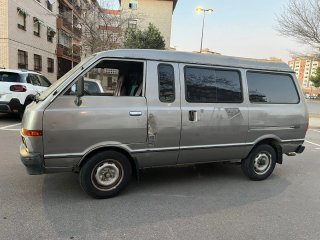 Nissan Vanette 1989