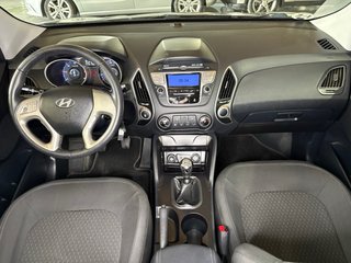 HYUNDAI IX35 ÚNICO PROPIETARIO, DOBLE TECHO SOLAR
