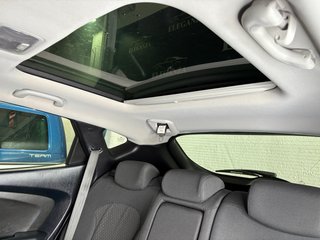 HYUNDAI IX35 ÚNICO PROPIETARIO, DOBLE TECHO SOLAR