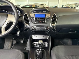 HYUNDAI IX35 ÚNICO PROPIETARIO, DOBLE TECHO SOLAR