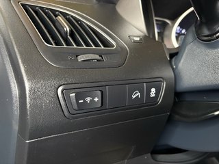 HYUNDAI IX35 ÚNICO PROPIETARIO, DOBLE TECHO SOLAR