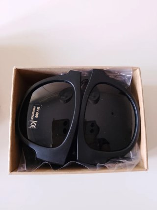 Gafas de sol SUNFOLD negras y amarillas, plegables