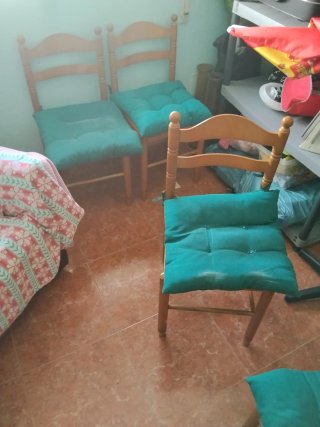Mesa de cocina madera con cajones