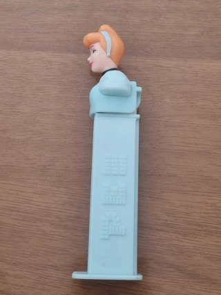 Dispenser Caramelle Pez Cenerentola