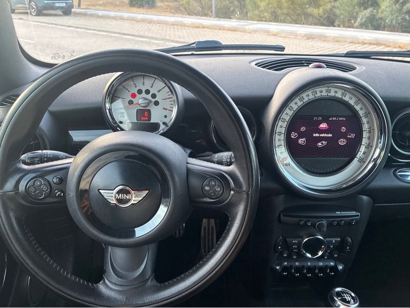 MINI Cooper 2011, foto 10