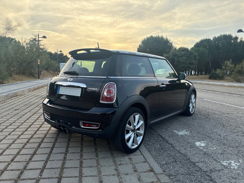 MINI Cooper 2011, foto 8