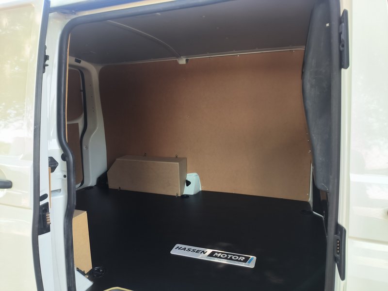 Volkswagen Transporter 2021, foto 7