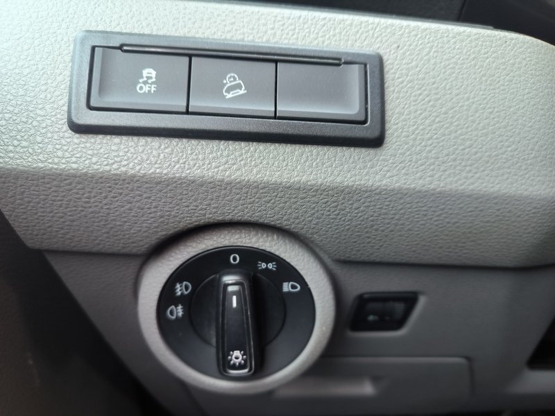 Volkswagen Transporter 2021, foto 14