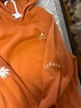 Sudadera Jordan Naranja Diseño Único