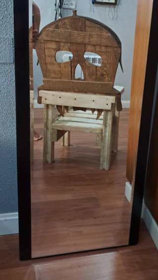 Sillón Madera Motero Calavera