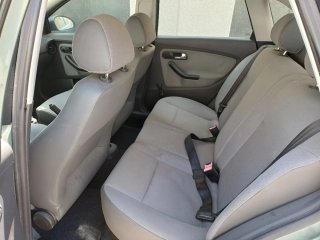 SEAT IBIZA 2003