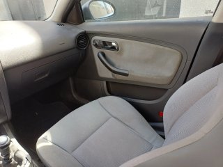 SEAT IBIZA 2003