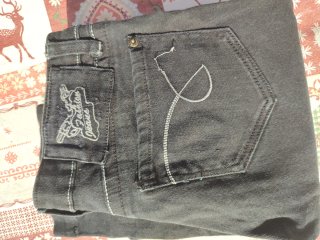 Pantalón vaquero pitillo negro