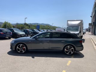 Audi A4 Avant Black line 40 TDI 150kW quat S tro