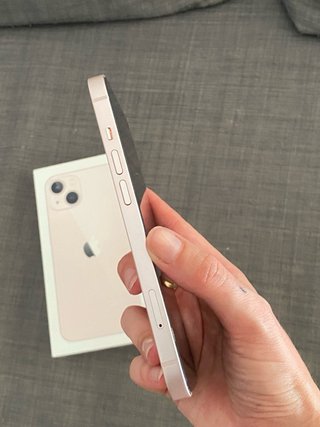 iPhone 13 Rosa - Como Nuevo