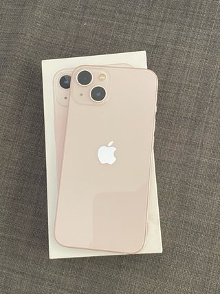 iPhone 13 Rosa - Como Nuevo