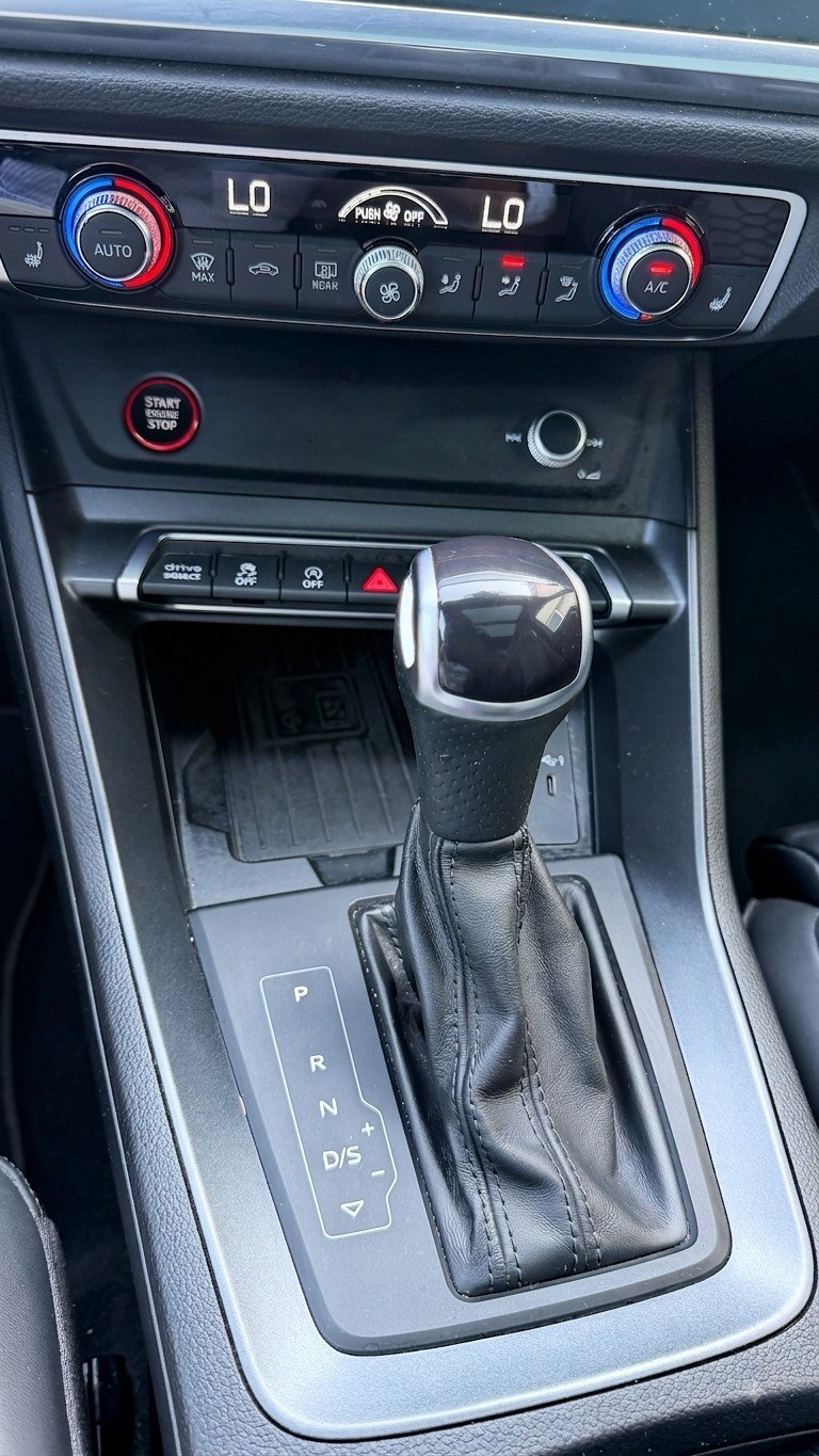 Audi Q3 2.5 RS TFSI quattro 2021, foto 18