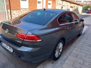 Volkswagen Passat 2015
