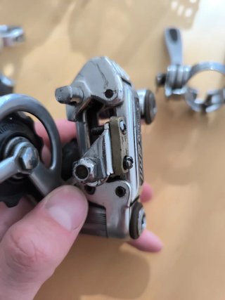 Shimano 600 1a GEN Desviador y Manetas