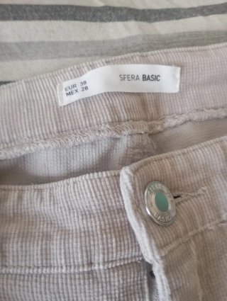 Pantalones de pana beige
