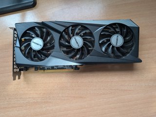 Nvidia 3060TI Gigabyte poco usada