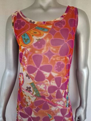 Vestido estampado floral talla 46.