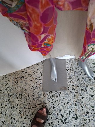 Vestido estampado floral talla 46.