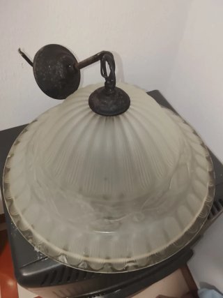 Lámpara colgante de cristal y metal