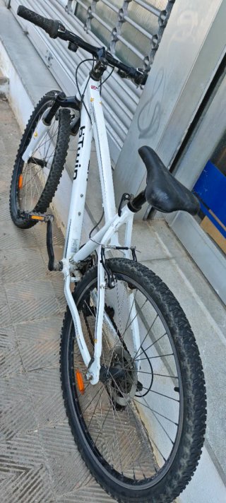 Bicicleta Btwin 5.1 Talla M 26