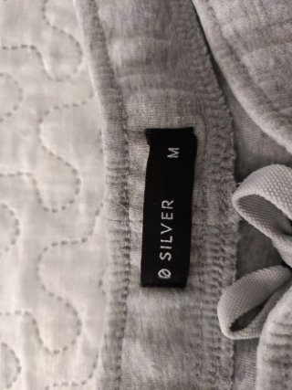 Pantalón chándal gris hombre