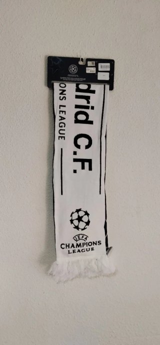 Bufanda Real Madrid UEFA Champions League