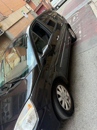 Renault Scenic II 2007 es de 7 plazas