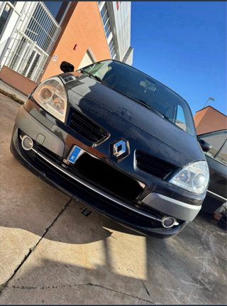 Renault Scenic II 2007 es de 7 plazas