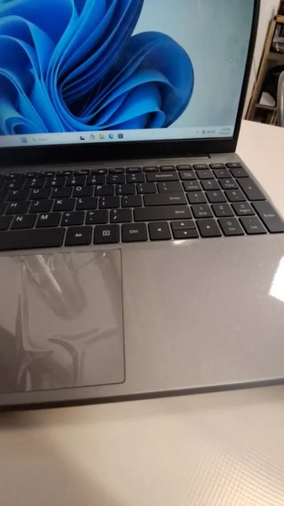 Portátil Intel Plata y Negro