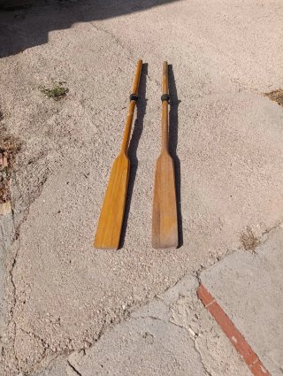 Remos de madera para barca
