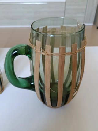 Jarra y 6 vasos vidrio verde vintage bambú