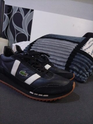 Zapatillas Lacoste Azul y Blanco